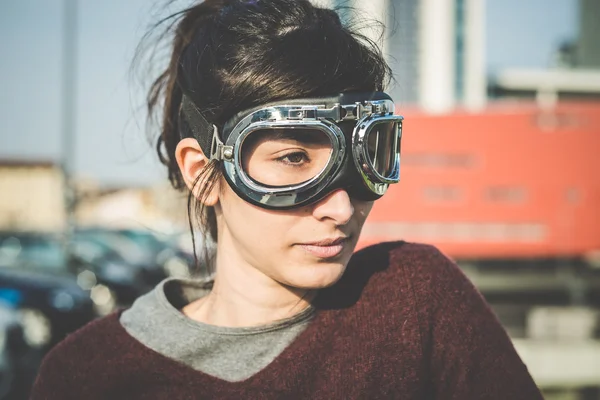 Mujer éxito aviador gafas —  Fotos de Stock