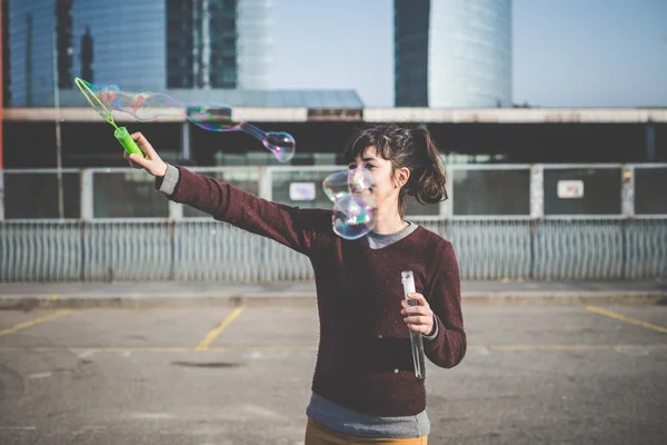 Souffleur à bulles femme — Photo