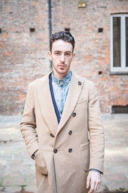 moda model adam