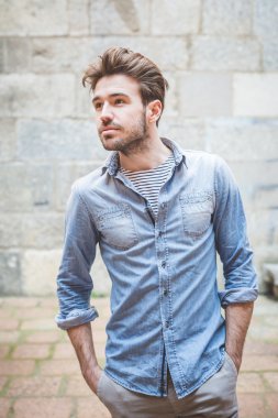 moda model adam