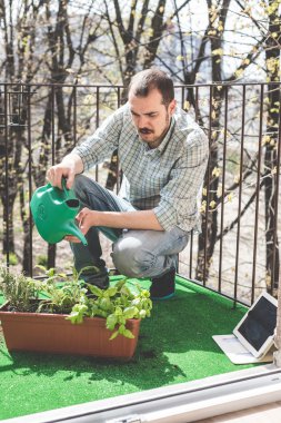 şık yakışıklı Bahçe