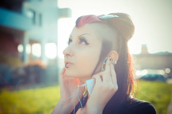 Punk listening music — Stock Photo, Image