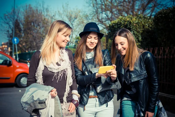 Three beautiful friends — Stock Photo, Image