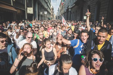 işçi günü Milano'da düzenlenen