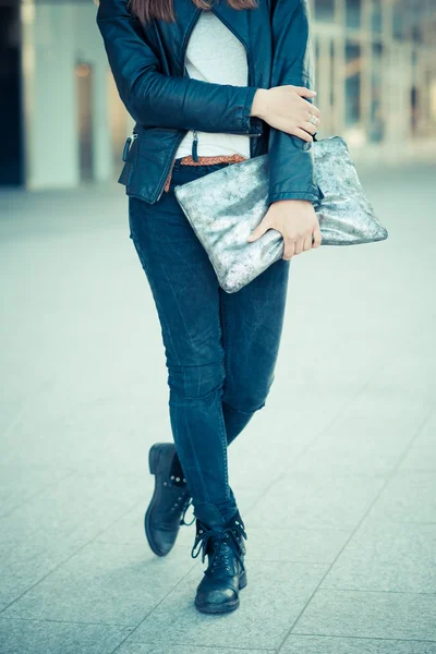 Joven hermosa mujer — Foto de Stock