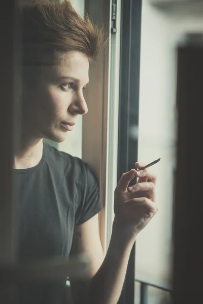 Lesbian  woman smoking — Stock Photo, Image