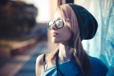 genç güzel model kadın