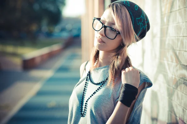 genç güzel model kadın