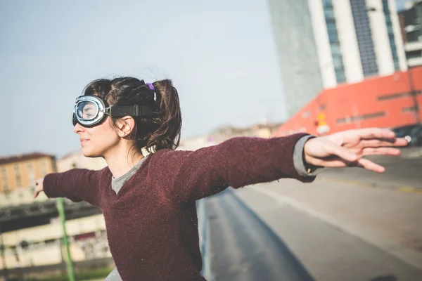 Kadın başarı havacı gözlük — Stok fotoğraf