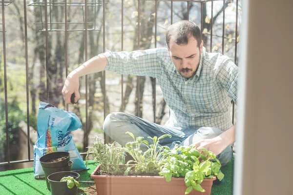 şık yakışıklı Bahçe
