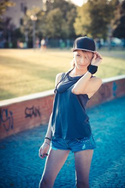 genç güzel model kadın