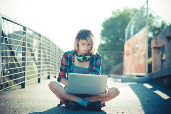 Young beautiful model woman — Stock Photo, Image