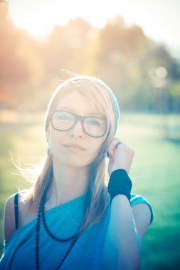 genç güzel model kadın