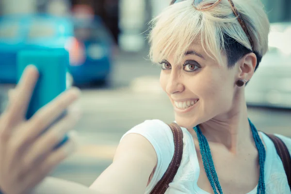 Hipster woman selfie — Stock Photo, Image