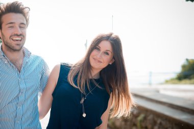 genç güzel bir çift aşık