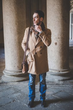 genç yakışıklı moda model man