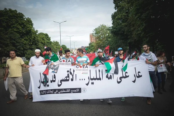 Manifestação pró-palestina em milão em 26 de julho de 2014 — Fotografia de Stock