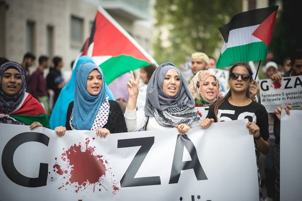 26 Temmuz 2014 'te Milano' da Filistin yanlısı tezahür — Stok fotoğraf