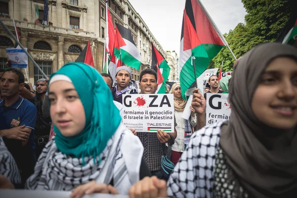 Manifestation pro palestine à Milan le 26 juillet 2014 — Photo
