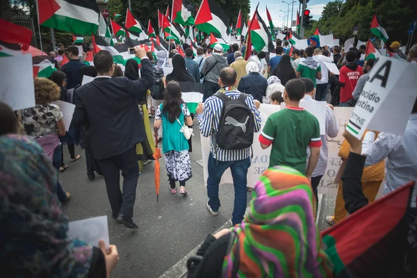 Manifestação pró-palestina em milão em 26 de julho de 2014 — Fotografia de Stock