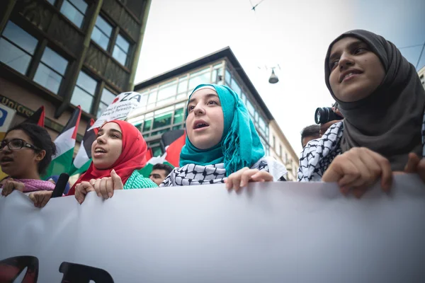 Propalestinní manifestace v milánštině v červenci, 26 2014 — Stock fotografie