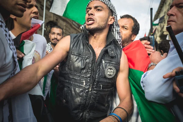 Pro palestine manifestation in milan on july, 26 2014 — Stok Foto