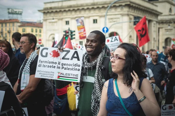 Propalestinní manifestace v milánštině v červenci, 26 2014 — Stock fotografie