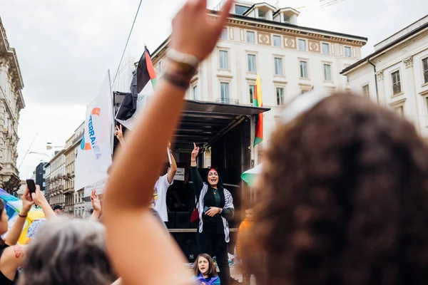 Milan Italy April 2022 People Took Streets Milan Celebrate Anniversary — Stock Photo, Image