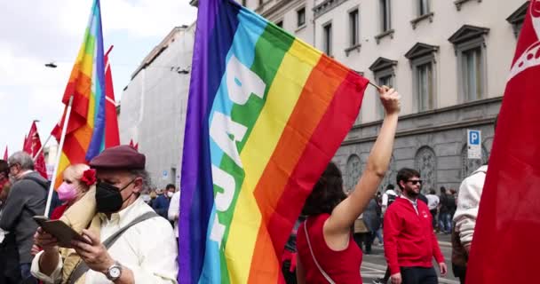 Milan Italy April 2022 People Took Streets Milan Celebrate Anniversary — Video