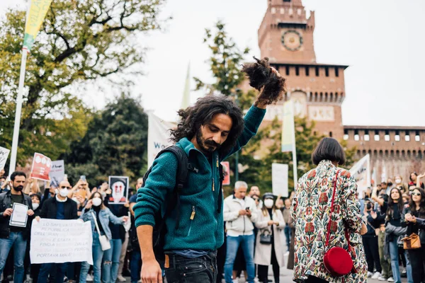 Millan Italië September 2022 Protesteerders Demonstreren Bij Castello Sforzesco Milaan — Stockfoto