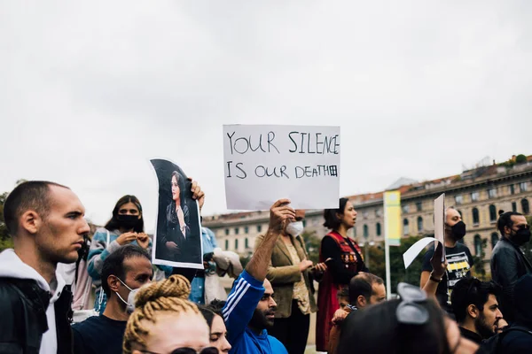 Milan Italy September 2022 Protestors Demonstrating Showing Protest Sign Castello — Stock Photo, Image