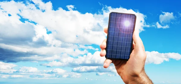 Celule fotovoltaice expuse la soare — Fotografie, imagine de stoc