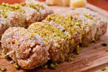 fındık ile et rulolar