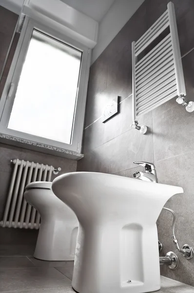 Witte toilette onderste weergave — Stockfoto
