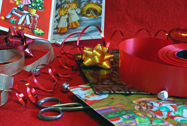 Příprava vánoční dárky — Stockfoto