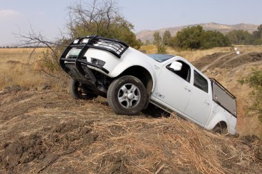 Beyaz tata 4 x 4 ders 2,2 l dicor