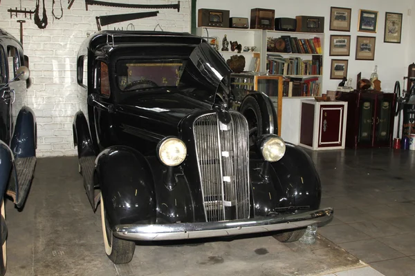 Vintage Car 1937 Chevrolet Hearse — Stock Photo, Image