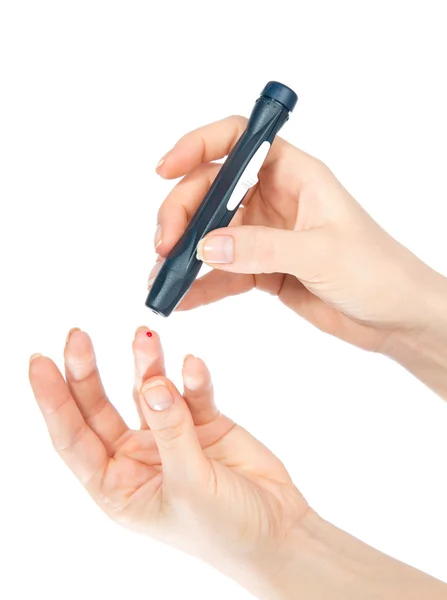 Concept vinger prik voor glucose suiker meten niveau bloed te — Stockfoto