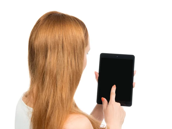 Mujer sosteniendo en la mano nueva tableta electrónica táctil — Foto de Stock