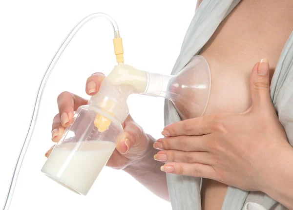 Pompe à lait pour augmenter l'approvisionnement en lait pour la mère qui allaite — Photo