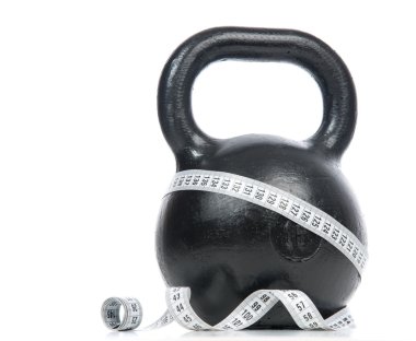 mezura ile büyük siyah fitness ağırlık