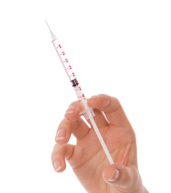 Doktor el ile tıbbi insülin şırınga enjeksiyon için hazır