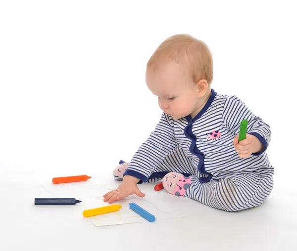 Infant child baby toddler sitting drawing painting with color pe — Stock Photo, Image