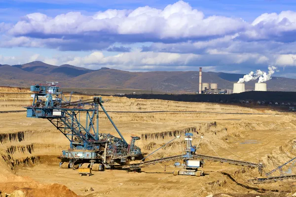 Mining Spatial View of machines. — Stock Photo, Image
