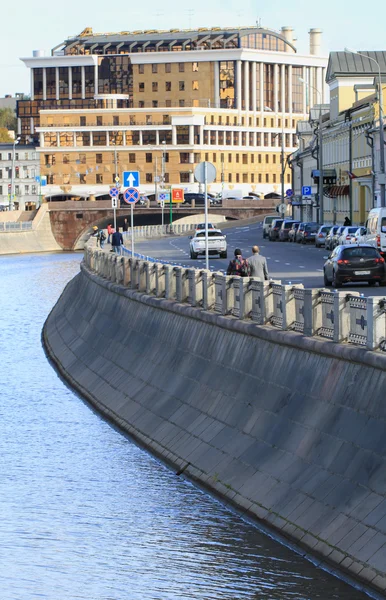 Il canale di drenaggio a Mosca — Foto Stock