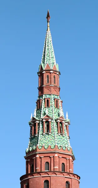 Torre del Kremlin de Moscú con estrella roja —  Fotos de Stock
