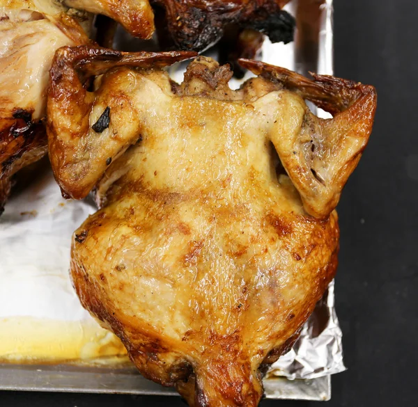 Grilled chicken — Stock Photo, Image