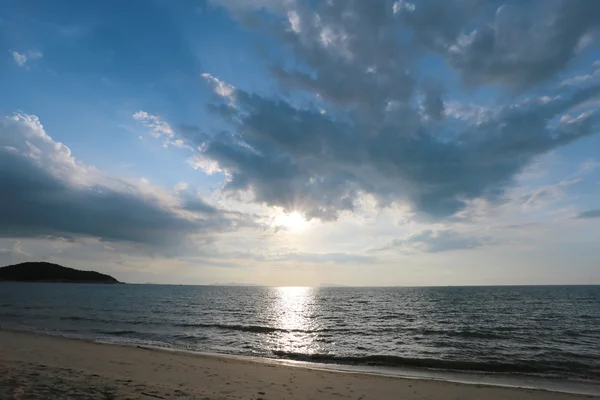 海の上の夕日 — ストック写真