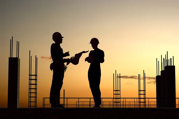 Human figures builders — Stock Photo, Image