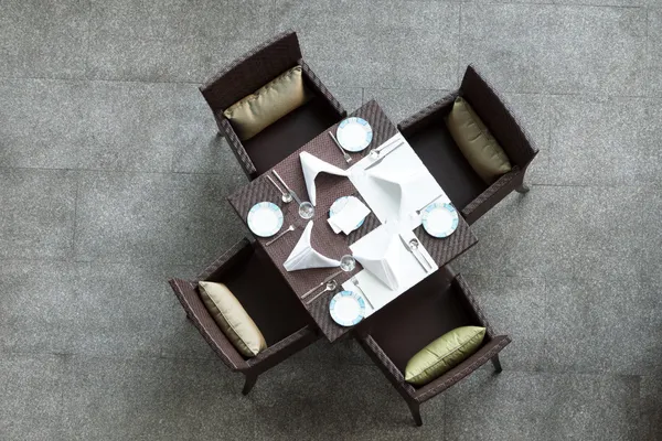 yemek masa ve sandalyeleri